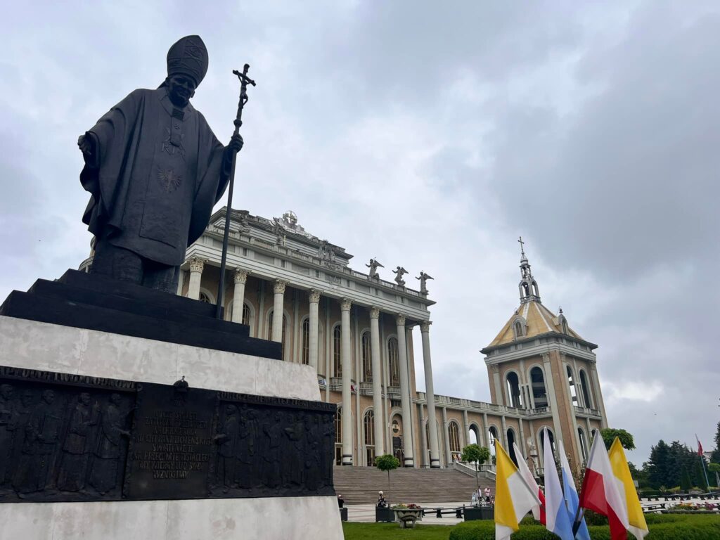 Pielgrzymka dzieci pierwszokomunijnych do Lichenia – 29.05.2024