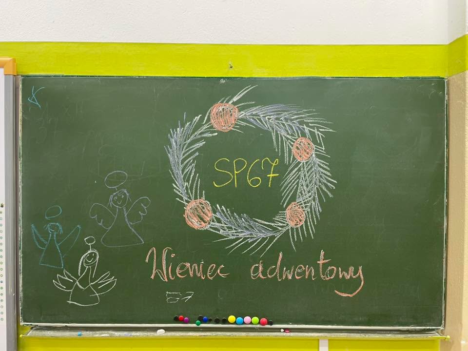 Warsztaty tworzenia wieńców adwentowych – 2025