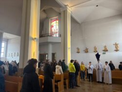 Droga Krzyżowa – Wielki Piątek 2026 – Parafia Najświętszej Eucharystii w Łodzi