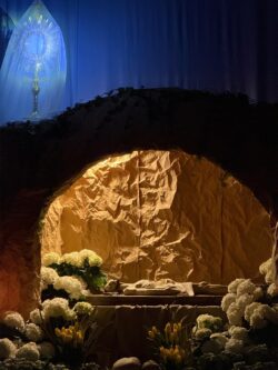 Liturgia Męki Pańskiej 2026 – Parafia Najświętszej Eucharystii w Łodzi