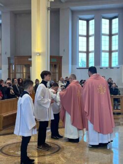 Nowi ministranci – 14.12.2025 – Parafia Najświętszej Eucharystii w Łodzi
