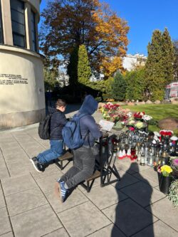 Pielgrzymka ministrantów i lektorów do grobu bł. ks. Jerzego Popiełuszki – 2025 – Parafia Najświętszej Eucharystii w Łodzi
