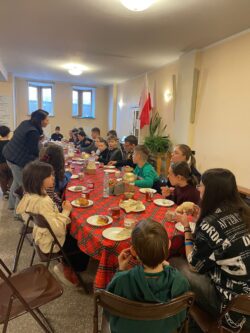 Półkolonie „Maryja prowadzi nas przez świat” – dzień 2 – Fatima – Parafia Najświętszej Eucharystii w Łodzi