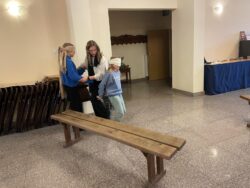 Półkolonie „Maryja prowadzi nas przez świat” – dzień 3 – Lourdes – Parafia Najświętszej Eucharystii w Łodzi