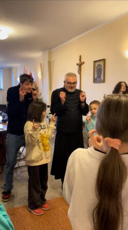 Półkolonie „Maryja prowadzi nas przez świat” – dzień 3 – Lourdes – Parafia Najświętszej Eucharystii w Łodzi