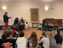 Półkolonie „Maryja prowadzi nas przez świat” – dzień 4 – Guadalupe – Parafia Najświętszej Eucharystii w Łodzi