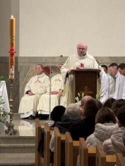 Wigilia Paschalna 2026 – Parafia Najświętszej Eucharystii w Łodzi