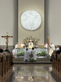 Wigilia Paschalna 2026 – Parafia Najświętszej Eucharystii w Łodzi