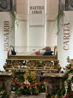 Pielgrzymka Jubileuszowa do Włoch 2025 – dzień 4 – Pompeje – Parafia Najświętszej Eucharystii w Łodzi